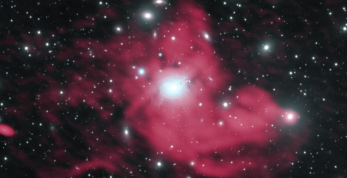 VLA Gives New Insight Into Galaxy Cluster’s Spectacular “Mini-Halo”